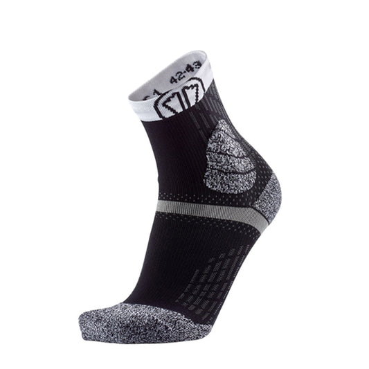 Trail Protect Socks Black White